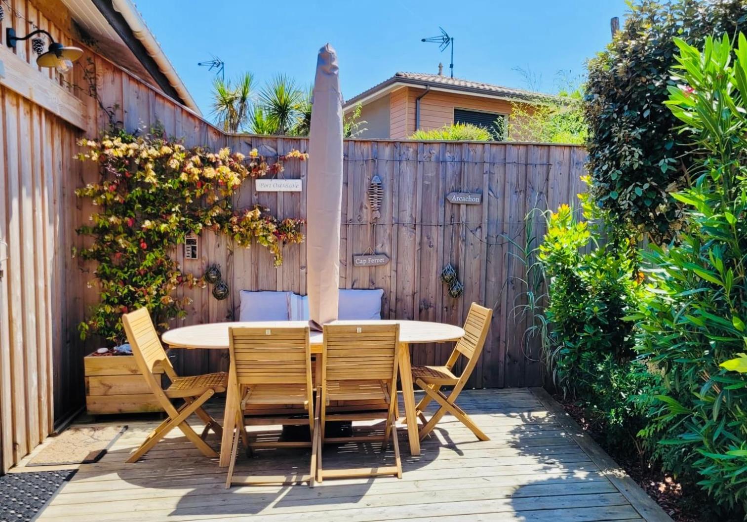 Cocon entre presqu'île du Cap Ferret et plages océanes - terrasse - vélo gratuit Ares Exterior foto